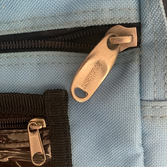 Everest Light Blue Messenger Crossbody Bag backpack Book Bag & school supplies - Picture 7 of 13